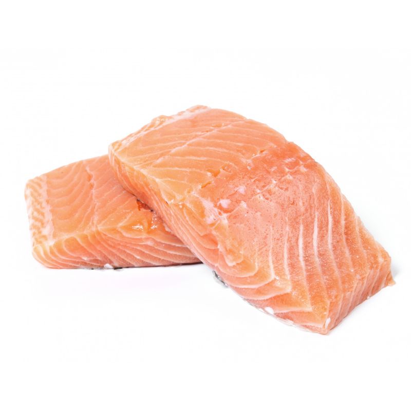 Two raw salmon fillets with visible marbling are placed against a white background.